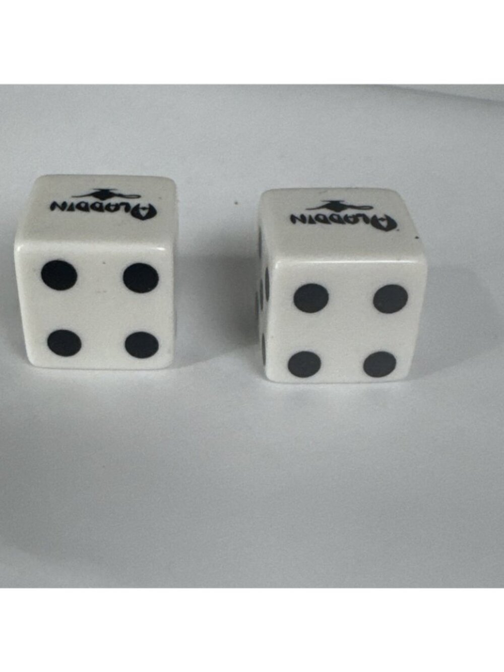 Vtg Aladdin Hotel Casino Set of 2 White Dice 80s 90s- mancave bar gamble - Picture 3 of 6